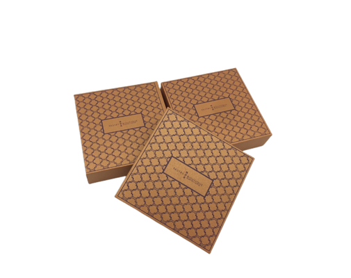 Exklusives fertigen Logo Clothing Luxury Gift Box mit Band kundenspezifisch an