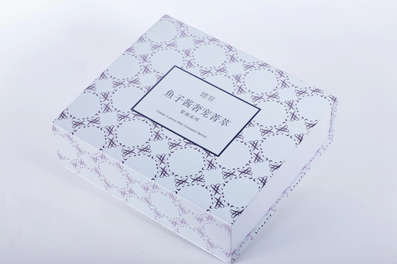 Kundengebundener Logo Empty Luxury Cosmetic Packaging boxt für Lippenstift