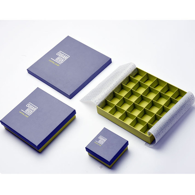 Süßigkeit Eco freundliche Papier- Macaron-Geschenkbox Plastik-Tray Lid Base