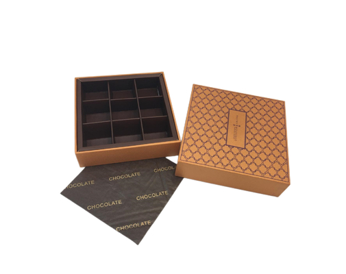 Guter Preis Exklusives fertigen Logo Clothing Luxury Gift Box mit Band kundenspezifisch an Online